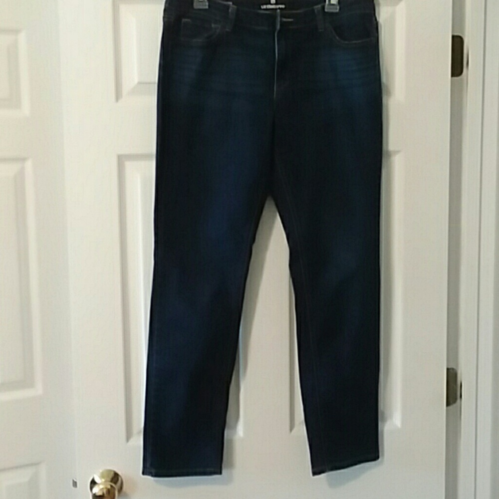 Liz Claiborne Jeans